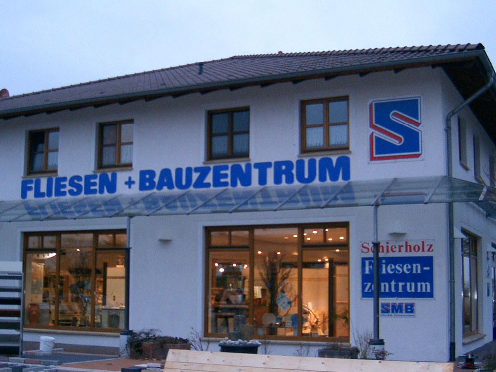 Fassadenbeschriftung 1